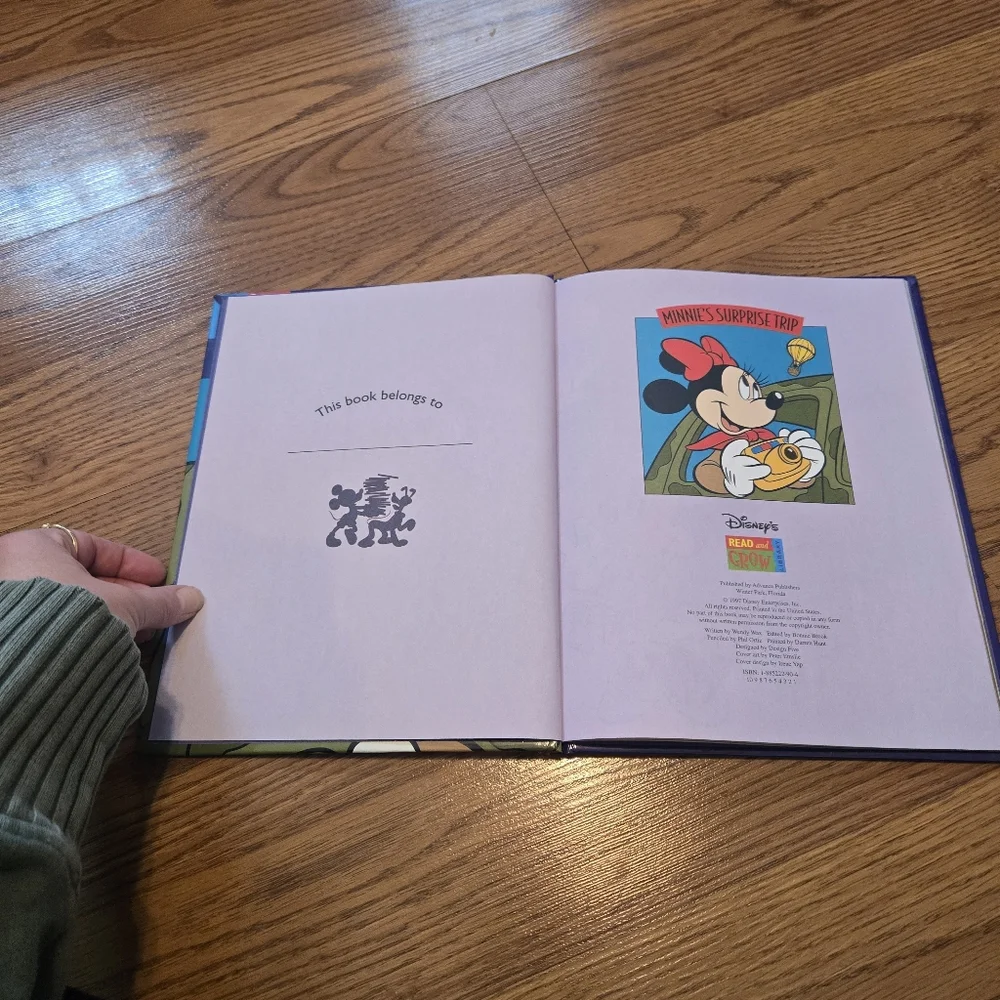 Disney 1997 Minnie’s Surprise Trip Hardcover Book Read & Grow Library Vol 15 VTG